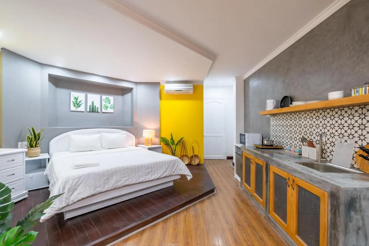 Apartment Chin Stays - Han River Da Nang